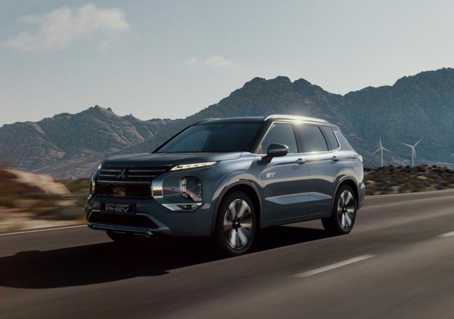 Mitsubishi Outlander PHEV 2025